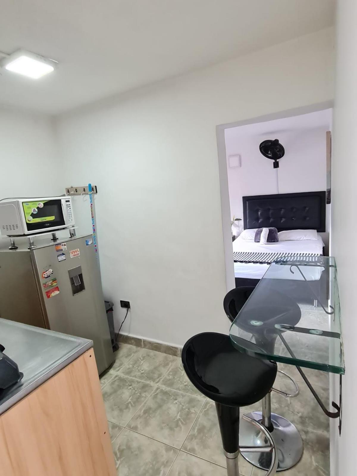 New Cozy Apartment In The Poblado, San Lucas Medellín Buitenkant foto