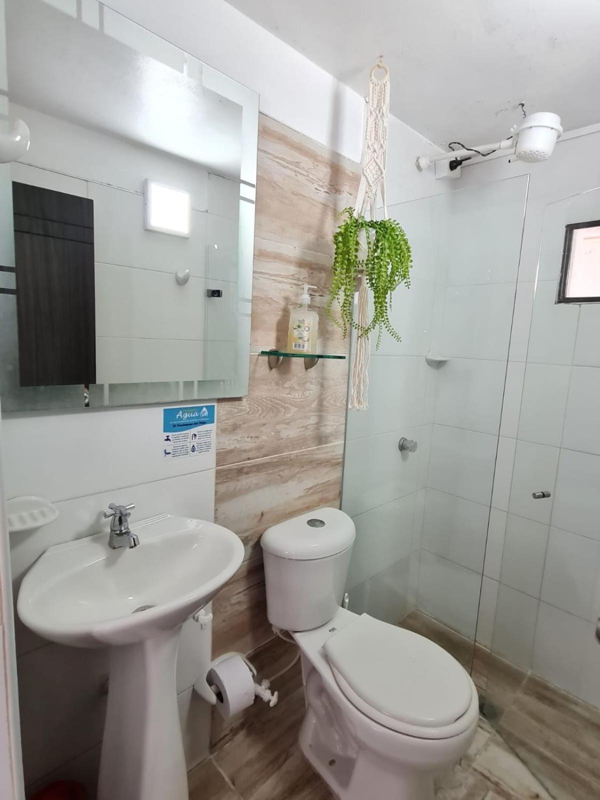 New Cozy Apartment In The Poblado, San Lucas Medellín Buitenkant foto