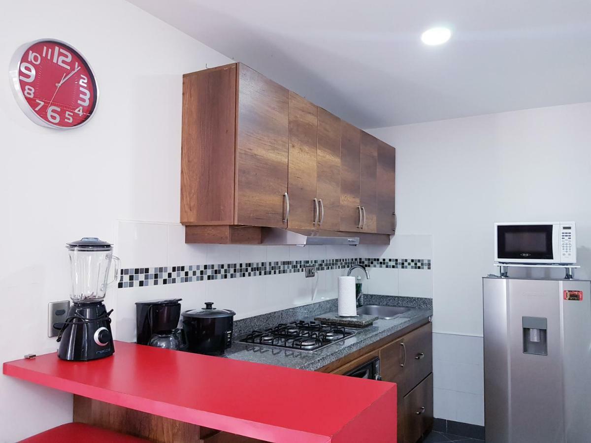 New Cozy Apartment In The Poblado, San Lucas Medellín Buitenkant foto